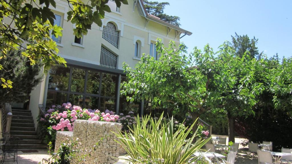 Hotel De Charme L'Oree Du Parc Romans-sur-Isère Εξωτερικό φωτογραφία
